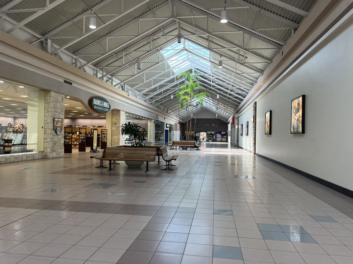 Midland Mall - July 31 2022